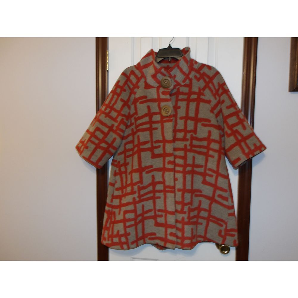 Luii Geometric Pattern Swing Coat with 3/4 Sleeves‎ - Tan & Rust Modern Design